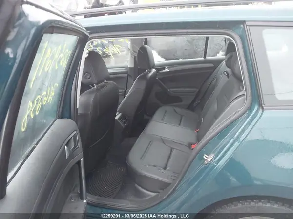 3VW217AU9JM766238 2018 VOLKSWAGEN GOLF - Image 8