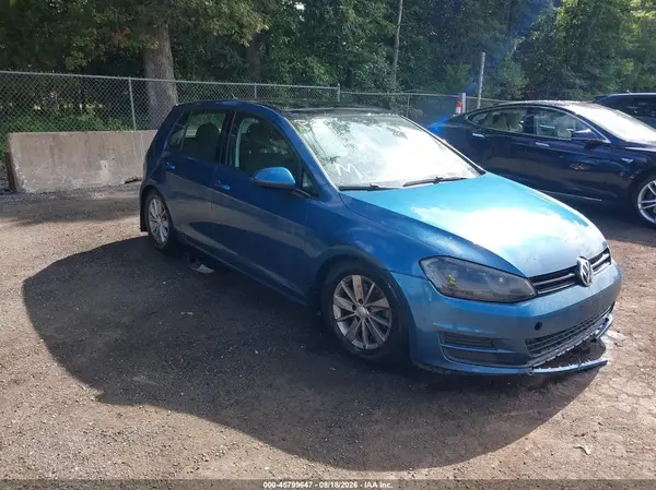 3VW217AUXGM000785 2016 VOLKSWAGEN GOLF - Image 1