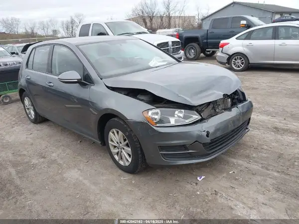 3VW217AUXGM008854 2016 VOLKSWAGEN GOLF - Image 1