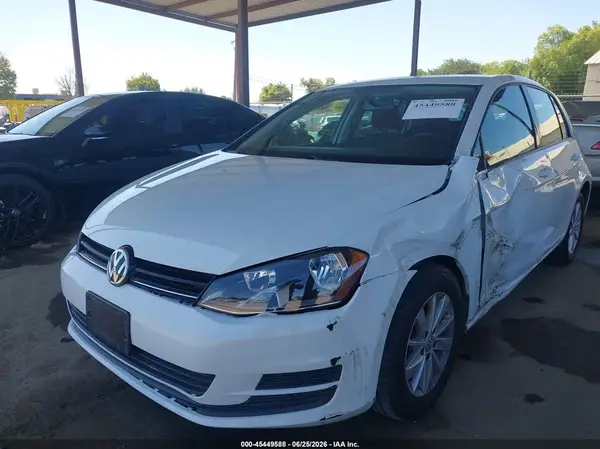 3VW217AUXGM013875 2016 VOLKSWAGEN GOLF - Image 2