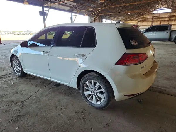 3VW217AUXGM014606 2016 VOLKSWAGEN GOLF - Image 2