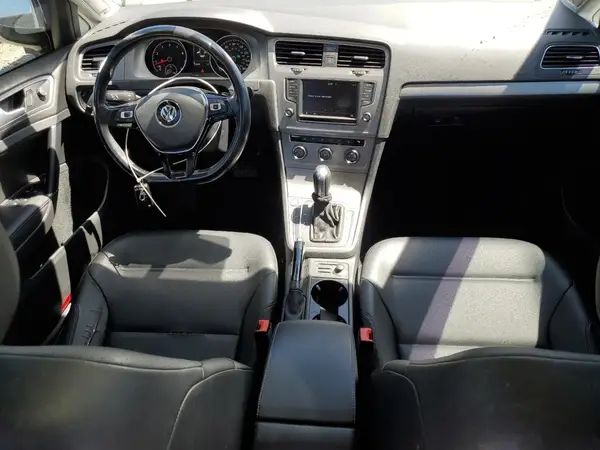 3VW217AUXGM031101 2016 VOLKSWAGEN GOLF - Image 8