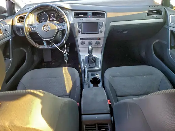 3VW217AUXGM038646 2016 VOLKSWAGEN GOLF - Image 8