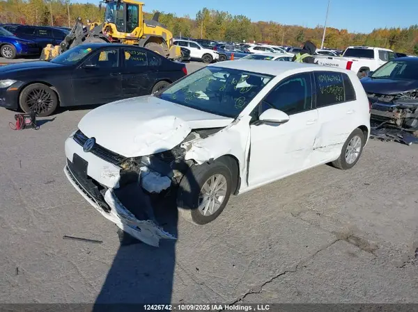 3VW217AUXGM056757 2016 VOLKSWAGEN GOLF - Image 2