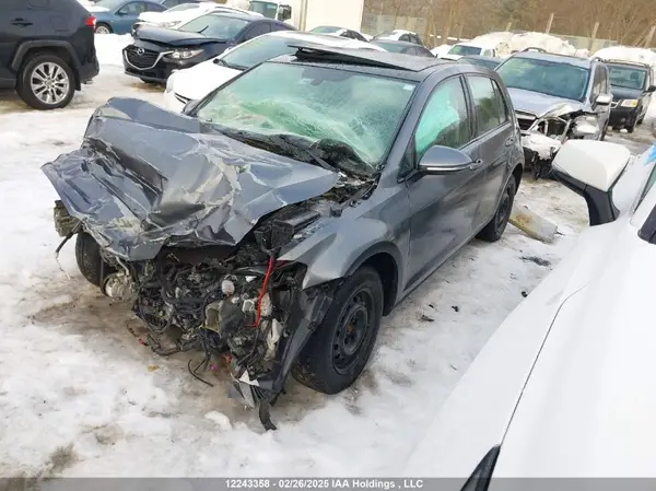 3VW217AUXGM068472 2016 VOLKSWAGEN GOLF - Image 2