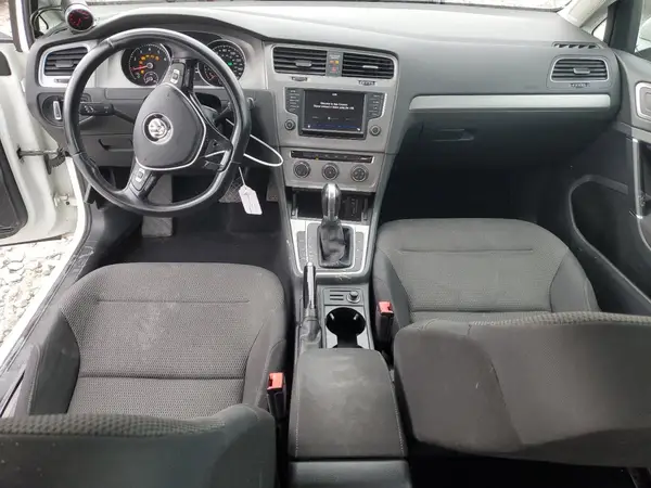 3VW217AUXHM006054 2017 VOLKSWAGEN GOLF - Image 8