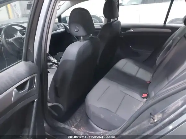 3VW217AUXHM014591 2017 VOLKSWAGEN GOLF - Image 8