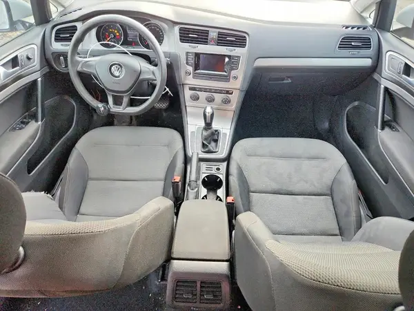 3VW217AUXHM026479 2017 VOLKSWAGEN GOLF - Image 8