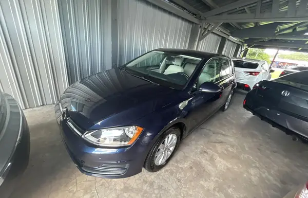3VW217AUXHM043492 2017 VOLKSWAGEN GOLF - Image 2
