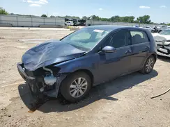 3VW217AUXHM062429 2017 VOLKSWAGEN GOLF