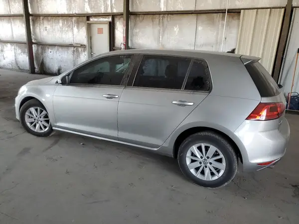 3VW217AUXHM065623 2017 VOLKSWAGEN GOLF - Image 2