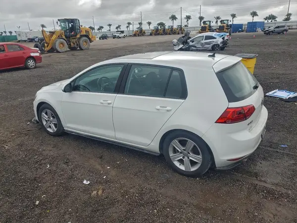 3VW217AUXHM068974 2017 VOLKSWAGEN GOLF - Image 2