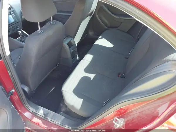 3VW267AJ0GM215924 2016 VOLKSWAGEN JETTA - Image 8