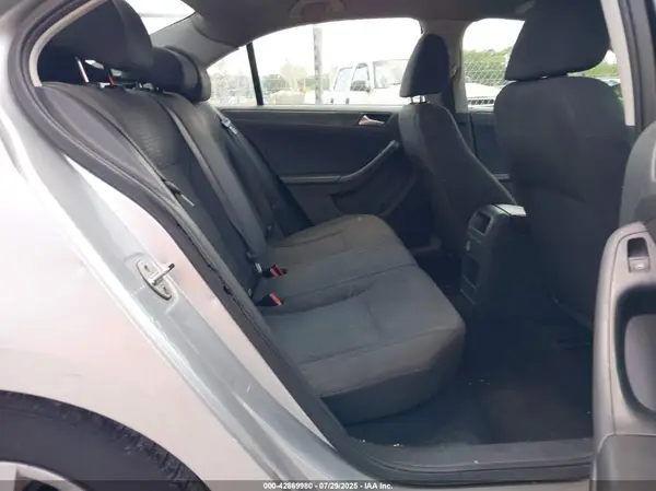 3VW267AJ0GM241374 2016 VOLKSWAGEN JETTA - Image 8