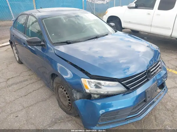 3VW267AJ0GM244050 2016 VOLKSWAGEN JETTA - Image 1