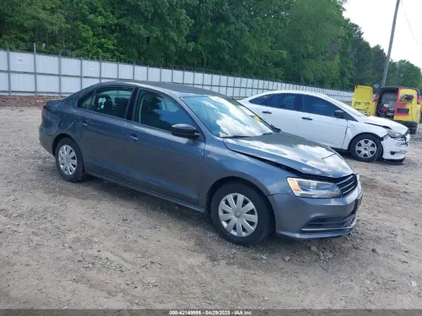 3VW267AJ0GM302867 2016 VOLKSWAGEN JETTA - Image 1