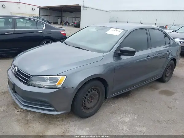 3VW267AJ0GM334704 2016 VOLKSWAGEN JETTA - Image 2