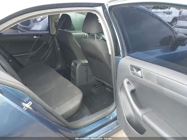 3VW267AJ0GM360185 2016 VOLKSWAGEN JETTA - Image 8