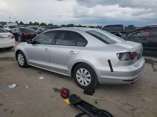 3VW267AJ0GM363636 2016 VOLKSWAGEN JETTA - Image 2