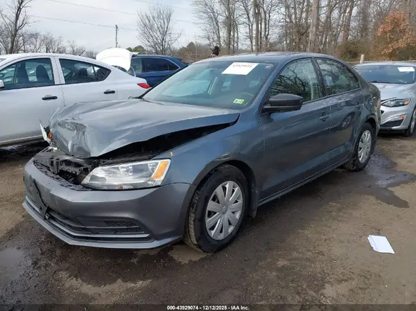 3VW267AJ0GM364589 2016 VOLKSWAGEN JETTA - Image 2