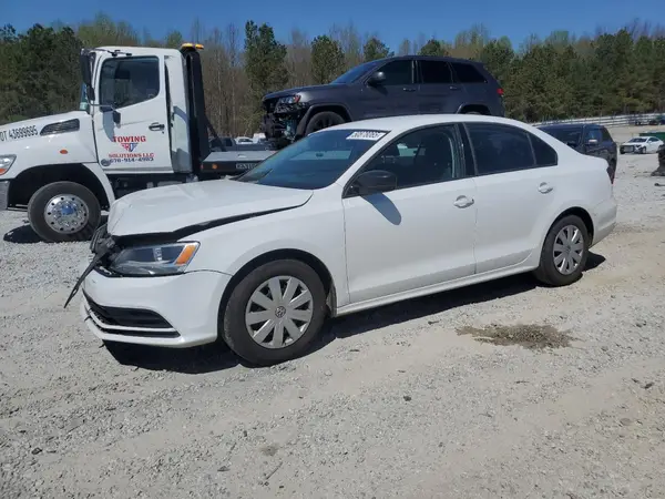 3VW267AJ0GM369260 2016 VOLKSWAGEN JETTA - Image 1