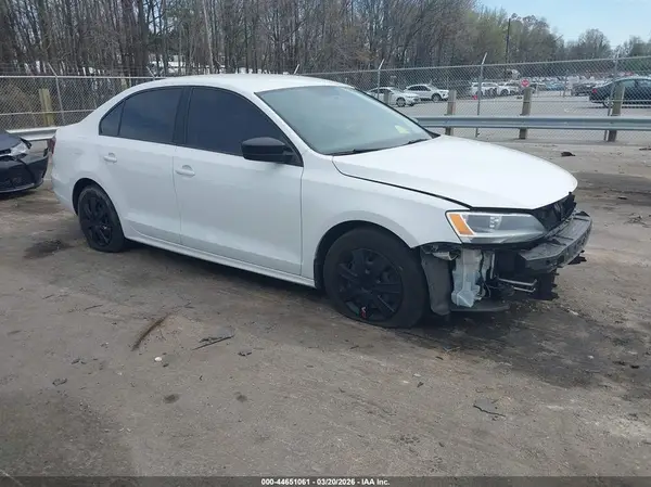 3VW267AJ0GM394045 2016 VOLKSWAGEN JETTA - Image 1