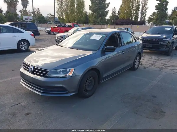 3VW267AJ1GM207900 2016 VOLKSWAGEN JETTA - Image 2