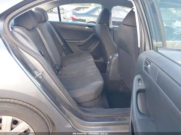 3VW267AJ1GM207900 2016 VOLKSWAGEN JETTA - Image 8