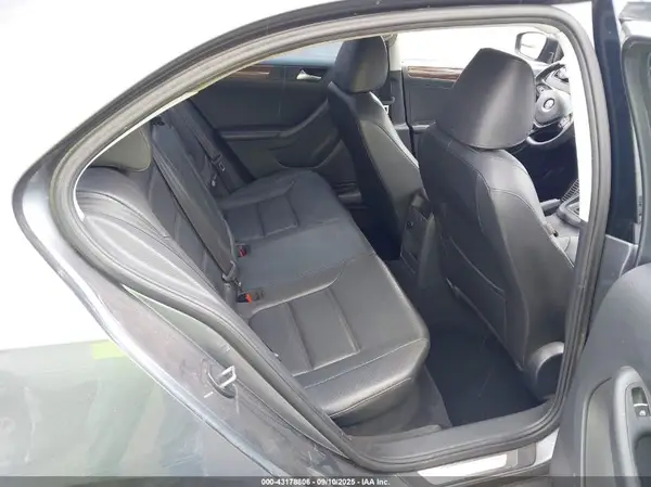 3VW267AJ1GM208089 2016 VOLKSWAGEN JETTA - Image 8