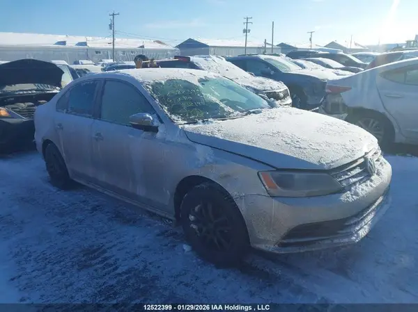 3VW267AJ1GM238192 2016 VOLKSWAGEN JETTA - Image 1