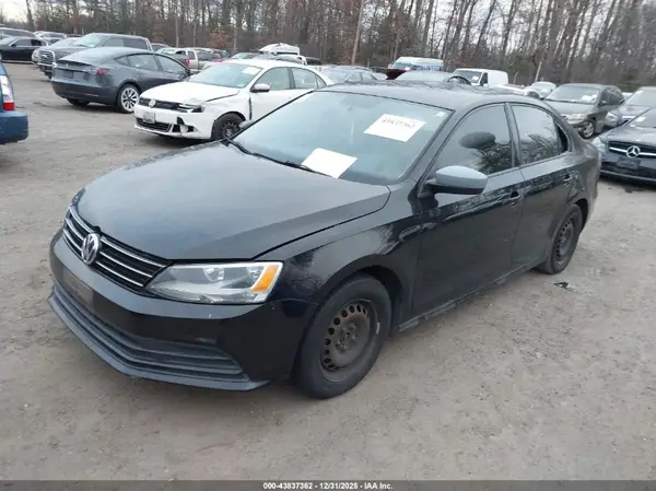 3VW267AJ1GM261715 2016 VOLKSWAGEN JETTA - Image 2