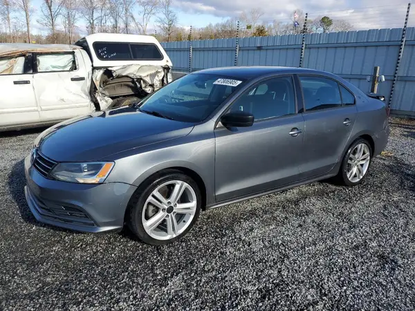 3VW267AJ1GM276117 2016 VOLKSWAGEN JETTA - Image 1