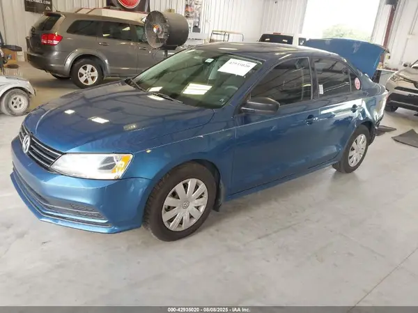 3VW267AJ1GM288140 2016 VOLKSWAGEN JETTA - Image 2