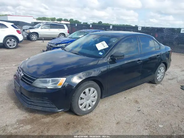 3VW267AJ1GM297601 2016 VOLKSWAGEN JETTA - Image 2