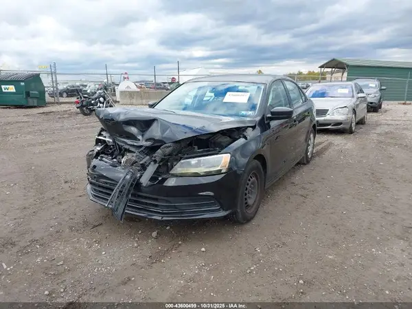 3VW267AJ1GM303574 2016 VOLKSWAGEN JETTA - Image 2
