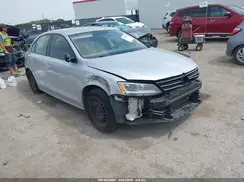 3VW267AJ1GM318883 2016 VOLKSWAGEN JETTA