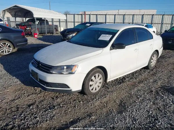 3VW267AJ1GM319418 2016 VOLKSWAGEN JETTA - Image 2
