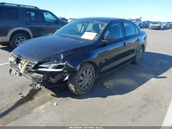 3VW267AJ1GM330175 2016 VOLKSWAGEN JETTA - Image 2