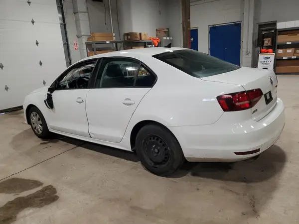 3VW267AJ1GM353715 2016 VOLKSWAGEN JETTA - Image 2