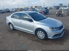 3VW267AJ1GM365573 2016 VOLKSWAGEN JETTA