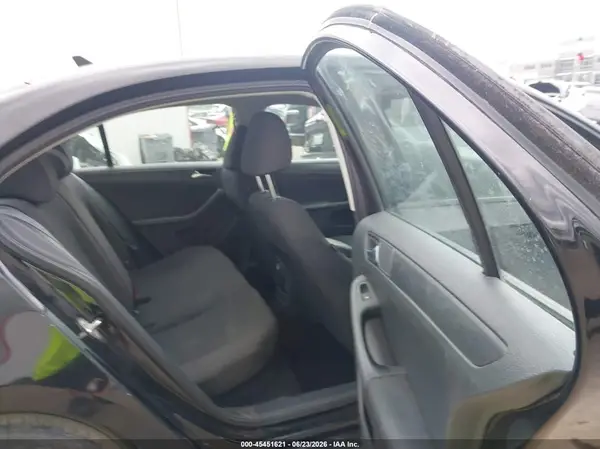 3VW267AJ1GM370627 2016 VOLKSWAGEN JETTA - Image 8