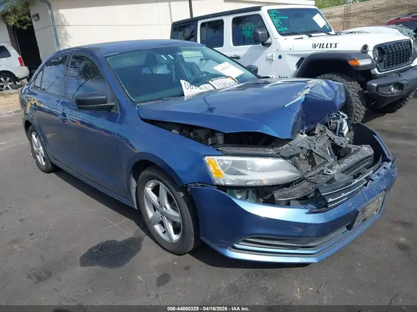 3VW267AJ1GM373253 2016 VOLKSWAGEN JETTA - Image 1