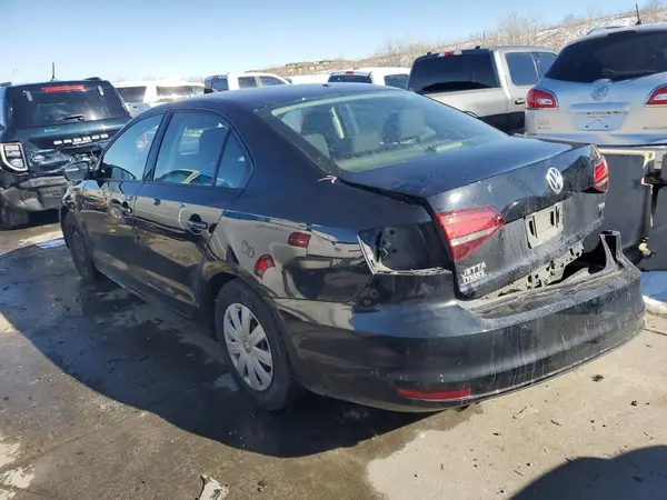 3VW267AJ1GM380655 2016 VOLKSWAGEN JETTA - Image 2