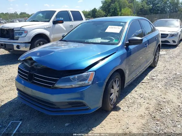 3VW267AJ2GM249122 2016 VOLKSWAGEN JETTA - Image 2