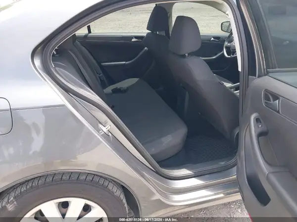 3VW267AJ2GM286140 2016 VOLKSWAGEN JETTA - Image 8