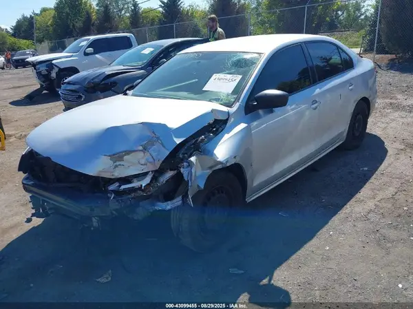 3VW267AJ2GM305673 2016 VOLKSWAGEN JETTA - Image 2