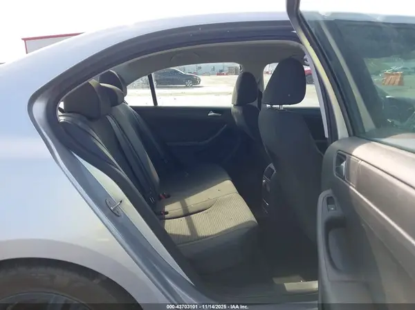 3VW267AJ2GM307794 2016 VOLKSWAGEN JETTA - Image 8