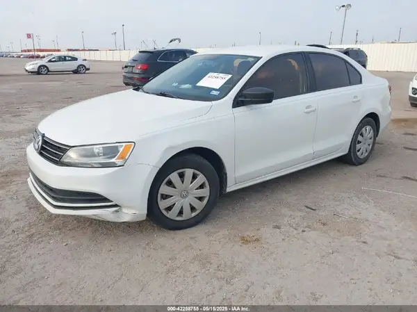 3VW267AJ2GM355120 2016 VOLKSWAGEN JETTA - Image 2