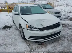 3VW267AJ2GM369504 2016 VOLKSWAGEN JETTA