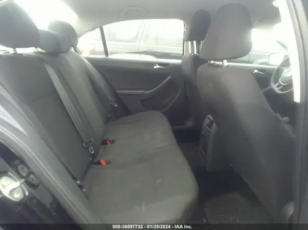 3VW267AJ2GM379529 2016 VOLKSWAGEN JETTA - Image 8